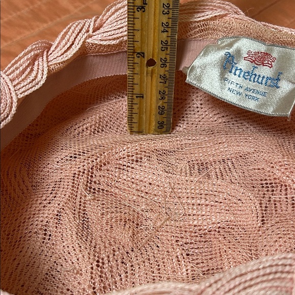 Vintage 1950-60s mid century Pinehurst New York Candy Pink Braided Pill Hat - Picture 10 of 13